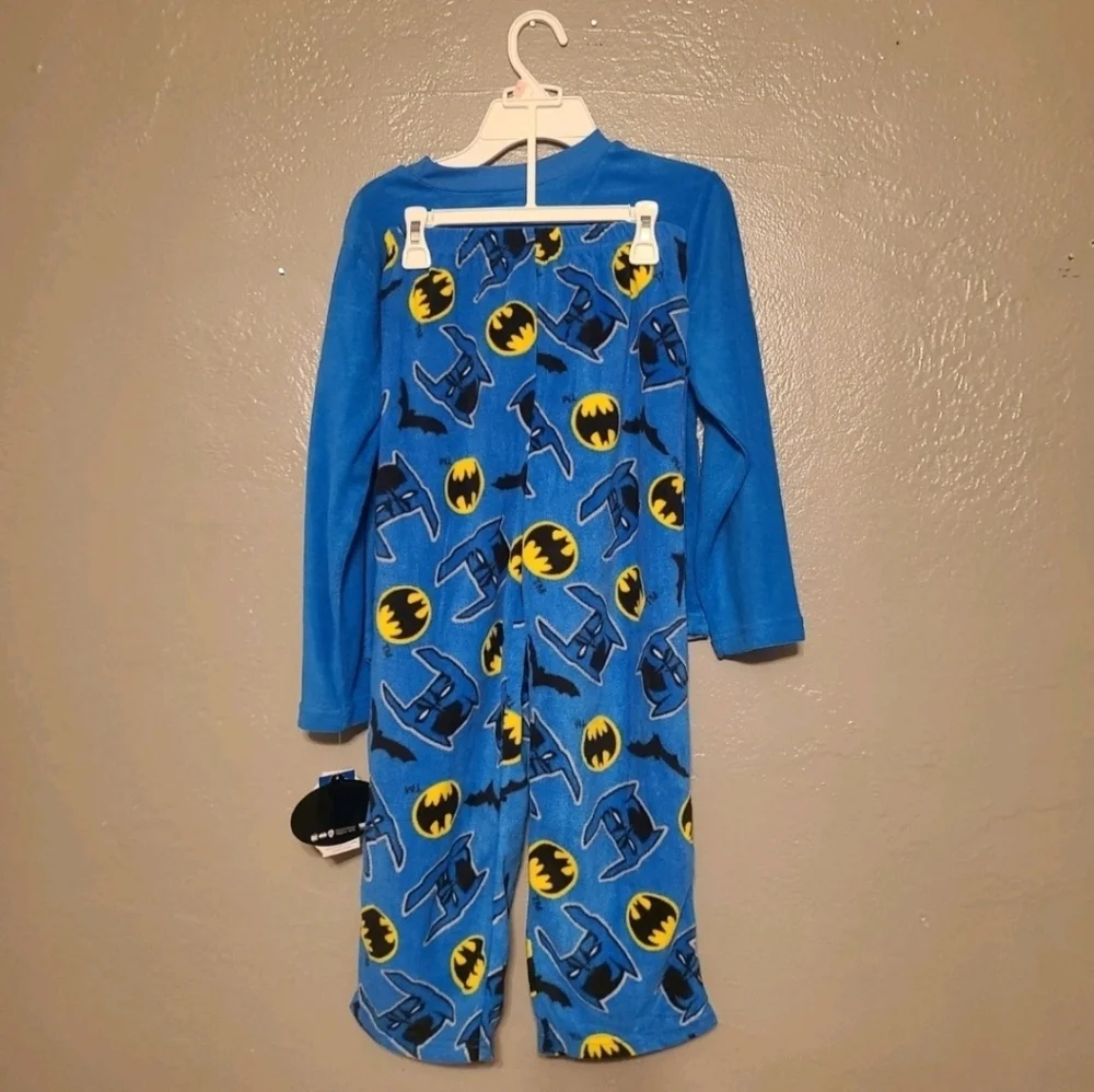 Batman Boys Pajama Set - Blue and Black NWT RV $46 Size 10